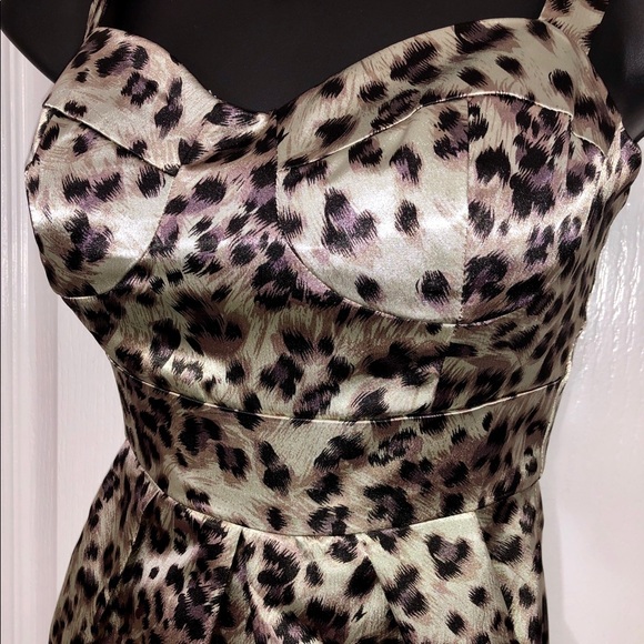 Satin Animal print cocktail Dress - Picture 3 of 3